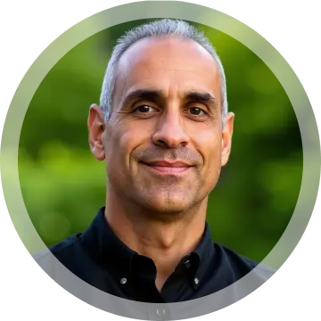 Alternative portrait of Ricardo Zea